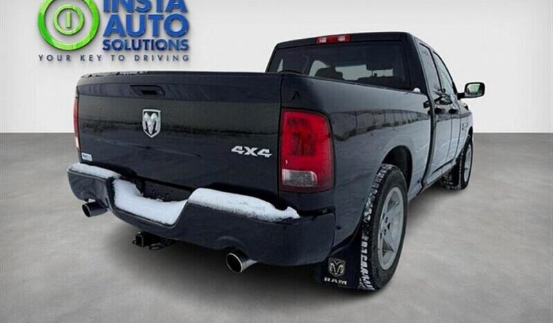 
								2017 RAM 1500 Express full									