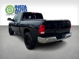 
										2017 RAM 1500 ST full									
