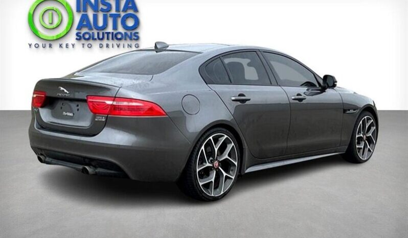 
								2017 Jaguar XE 35t R-Sport full									