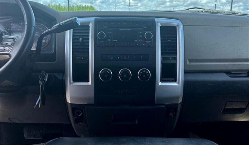 
								2012 RAM 1500 SLT full									