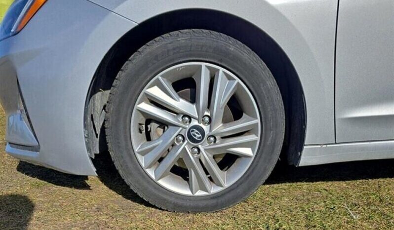 
								2020 Hyundai Elantra Preferred full									