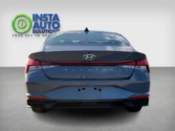 
										2022 Hyundai ELANTRA Preferred full									