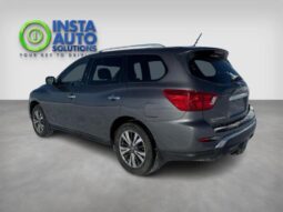
										2017 Nissan Pathfinder SV full									