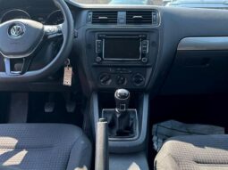 
										2015 Volkswagen Jetta 2.0 Trendline full									