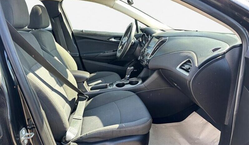 
								2018 Chevrolet Cruze LT Auto full									