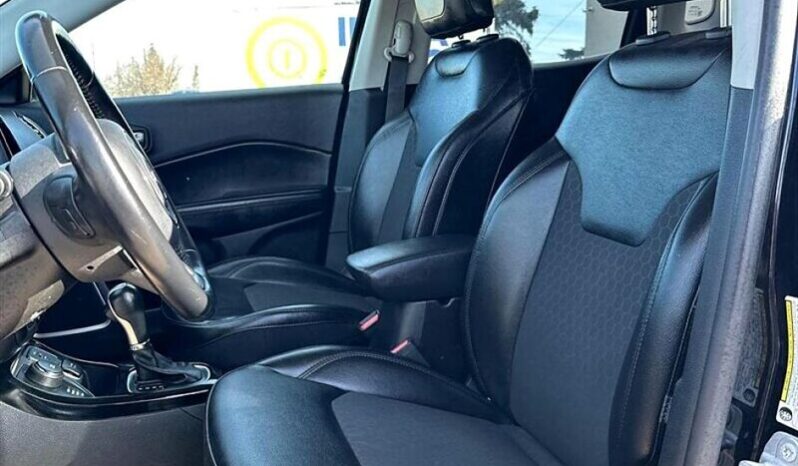 
								2019 Jeep Compass Altitude full									