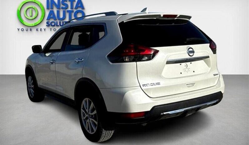 
								2018 Nissan Rogue SV full									