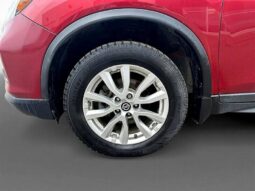 
										2018 Nissan Rogue SV full									