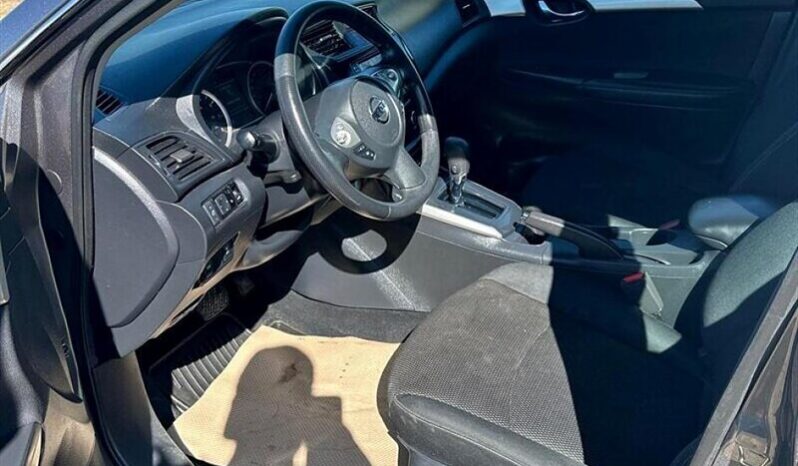 
								2019 Nissan Sentra S full									