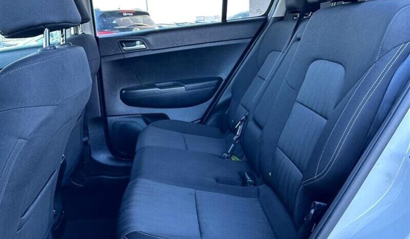 
								2019 Kia Sportage LX full									