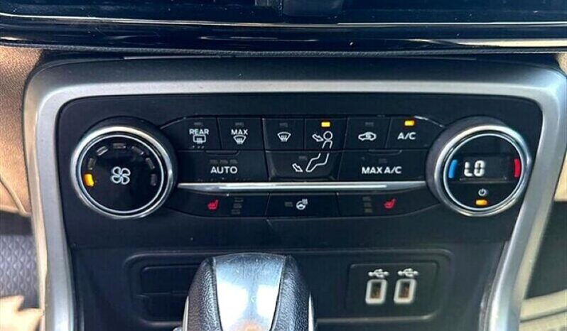 
								2020 Ford EcoSport Titanium full									