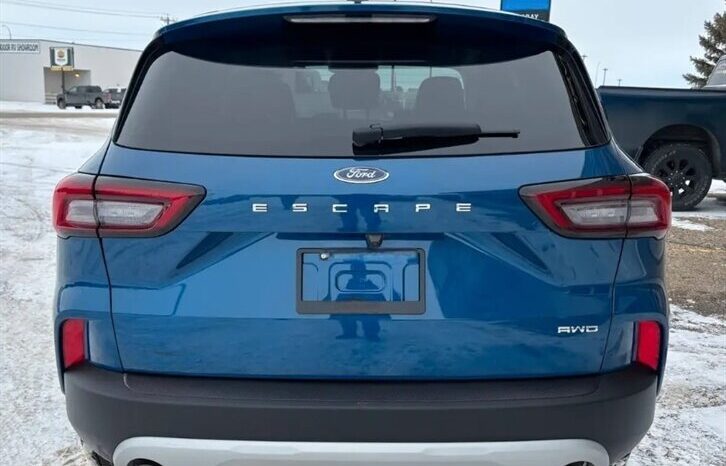 
								2023 Ford Escape Active full									