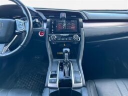 
										2017 Honda Civic Touring full									