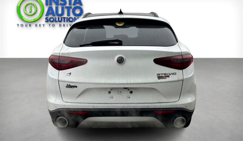 
								2018 Alfa Romeo Stelvio Sport full									