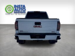 
										2017 GMC Sierra 1500 SLT full									