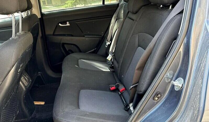 
								2015 Kia Sportage LX full									