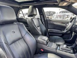 
										2022 Chrysler 300 Series S full									