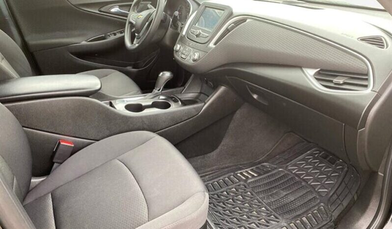 
								2016 Chevrolet Malibu LS full									