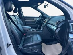 
										2019 Ford Explorer Limited full									