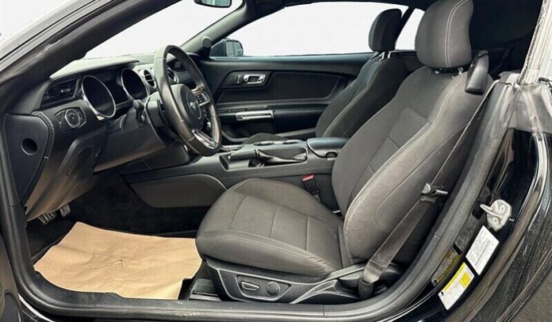 
								2016 Ford Mustang V6 full									