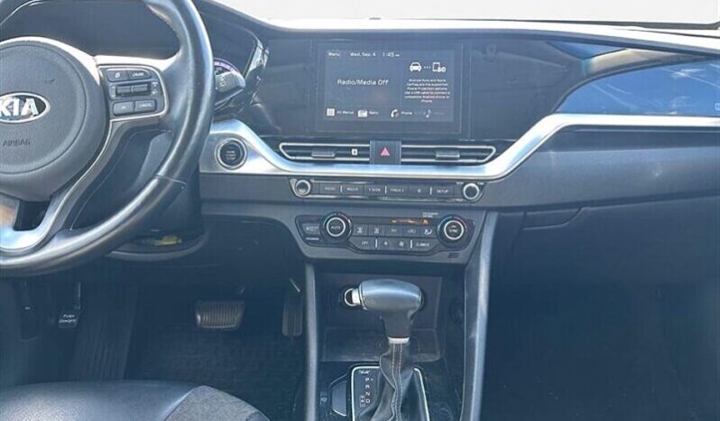
								2020 Kia Niro Touring Special Edition full									