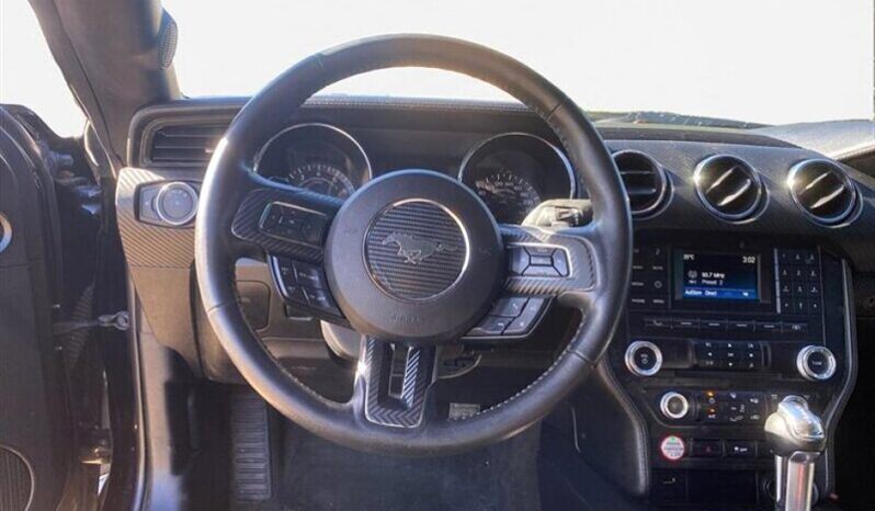 
								2017 Ford Mustang V6 full									