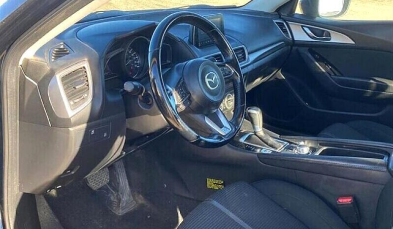 
								2018 Mazda Mazda3 GS full									