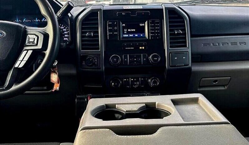 
								2019 Ford F-350 XL full									