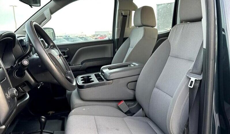 
								2018 Chevrolet Silverado 1500 LS full									