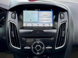 
										2018 Ford Focus SEL full									