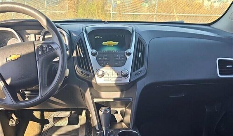 
								2017 Chevrolet Equinox LS full									