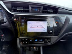
										2019 Toyota Corolla L full									