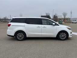 
										2020 Kia Sedona LX full									