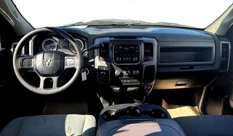 
								2018 RAM 1500 ST full									