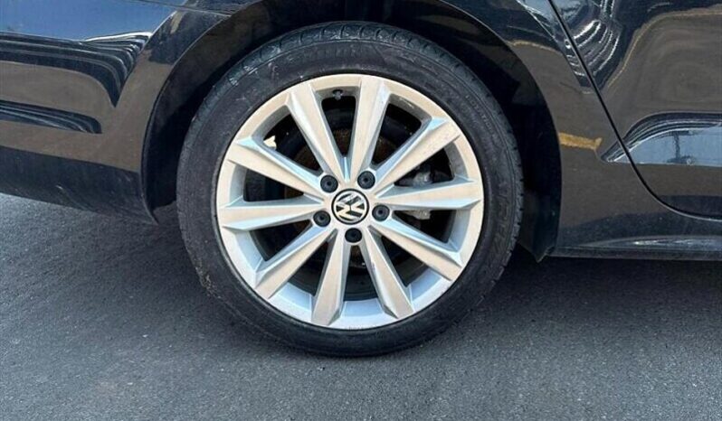 
								2015 Volkswagen Jetta 2.0 Trendline full									