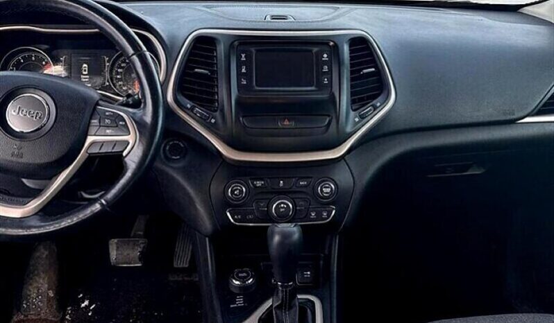 
								2016 Jeep Cherokee Sport full									