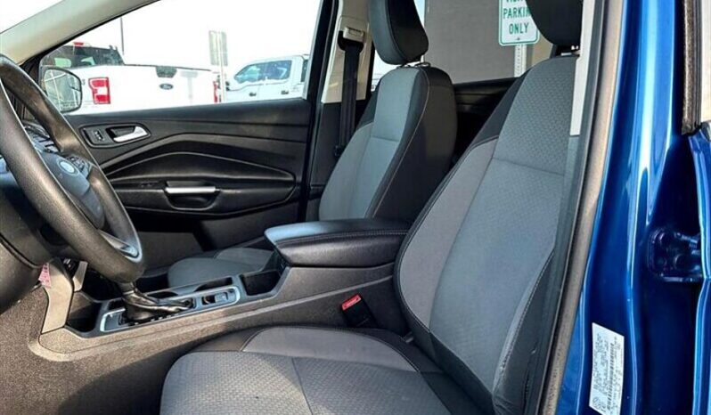 
								2018 Ford Escape SE full									