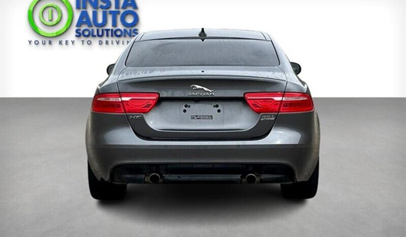 
								2017 Jaguar XE 35t R-Sport full									
