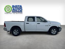 
										2017 RAM 1500 ST full									