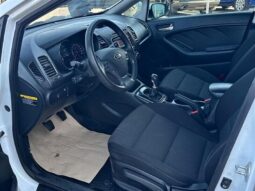 
										2017 Kia Forte LX full									