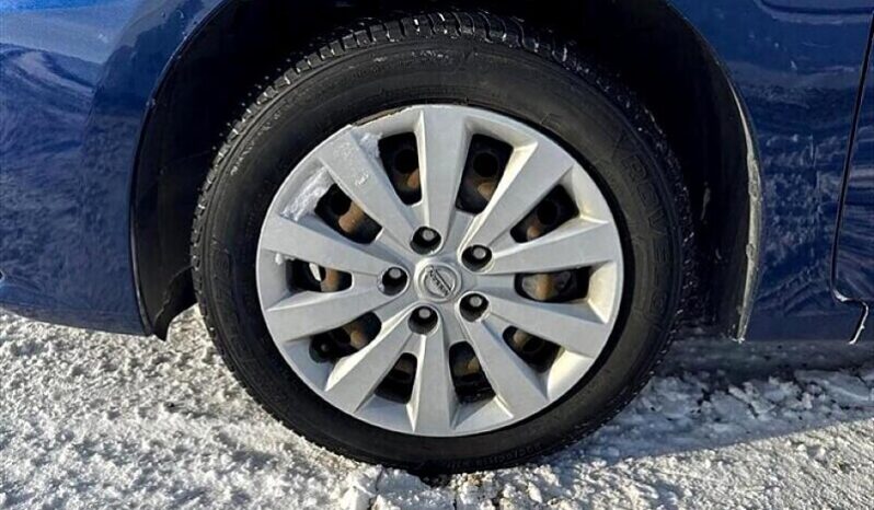 
								2019 Nissan Sentra S full									