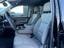 
										2019 Chevrolet Silverado 1500 LD Custom full									