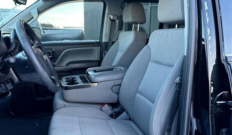 
								2019 Chevrolet Silverado 1500 LD Custom full									