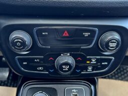 
										2019 Jeep Compass Altitude full									