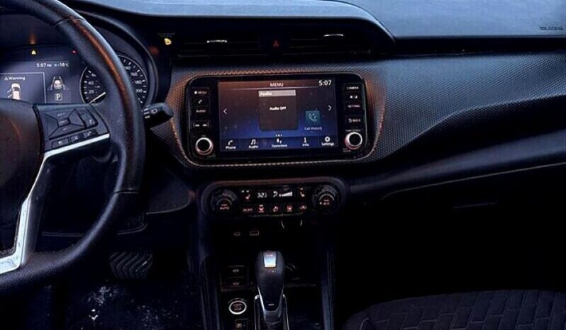 
								2021 Nissan Kicks SV full									