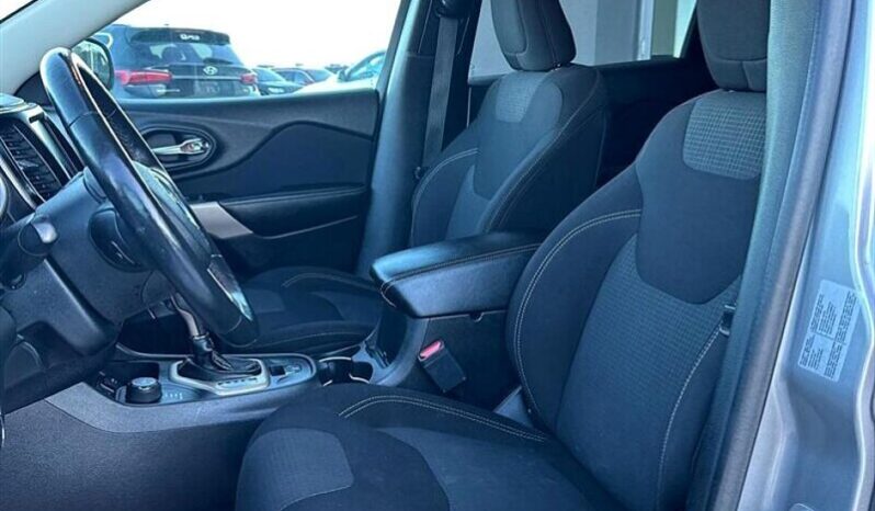 
								2017 Jeep Cherokee North full									