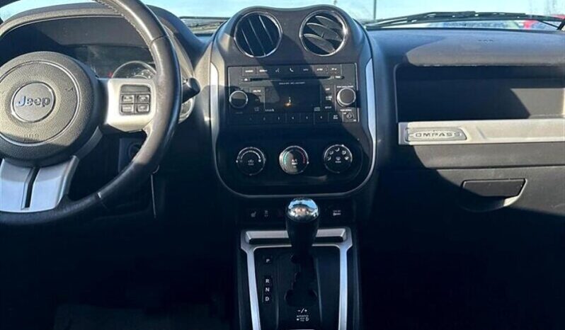 
								2017 Jeep Compass Sport full									