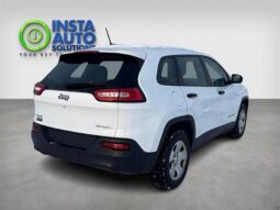 
										2016 Jeep Cherokee Sport full									