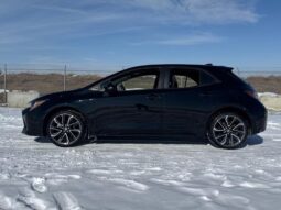 
										2020 Toyota Corolla Hatchback SE full									