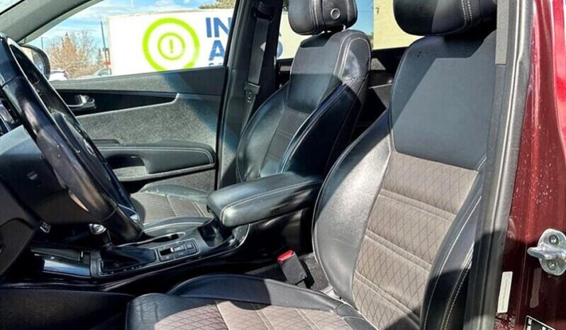 
								2016 Kia Sorento SX Limited V6 full									